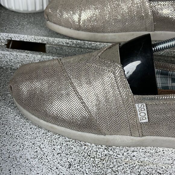 BOBS By Skechers Leather Metallic Slip On Shoes Flats Loafers Size 8.5 Boho - Picture 2 of 9